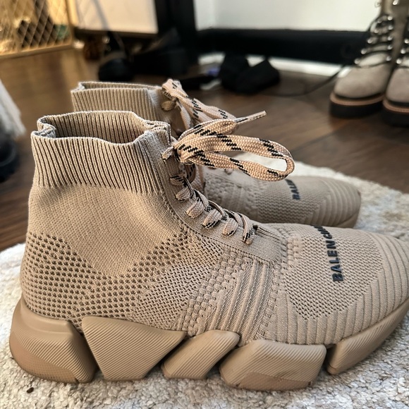 Balenciaga - Speed 2.0 Lace Up - Picture 4 of 6